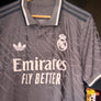 REAL MADRID VALVERDE 2024-2025 ORIGINAL JERSEY Size L