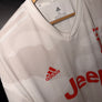 JUVENTUS RONALDO 2019-2020 ORIGINAL JERSEY Size XL