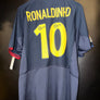 BARCELONA RONALDINHO 2003-2004 ORIGINAL JERSEY Size XL