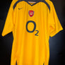 ARSENAL BERGKAMP 2005-2006 ORIGINAL JERSEY Size L