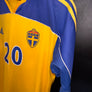 SWEDEN LARSSON 2000-2001 ORIGINAL JERSEY SIZE L