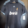 REAL MADRID RONALDO 2009-2010 ORIGINAL JERSEY Size M