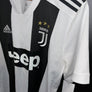 JUVENTUS RONALDO 2018-2019 ORIGINAL JERSEY Size L