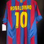 BARCELONA RONALDINHO 2005-2006 ORIGINAL JERSEY Size M
