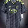 REAL MADRID MODRIC 2022-2023 ORIGINAL JERSEY Size L
