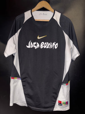 NIKE JOGO BONITO 2005-2006 ORIGINAL JERSEY SIZE L