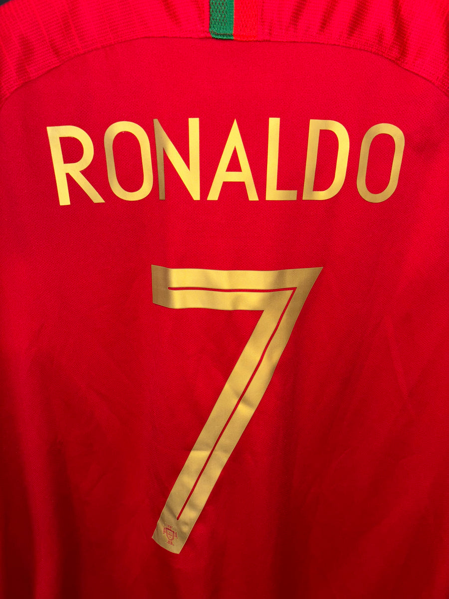 PORTUGAL RONALDO 2018-2019 ORIGINAL JERSEY Size L