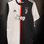 JUVENTUS RONALDO 2019-2020 ORIGINAL JERSEY Size XL