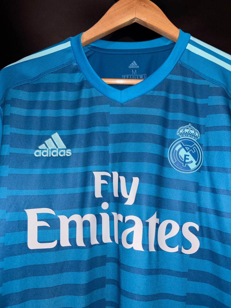 REAL MADRID COURTOIS 2018-2019 ORIGINAL GOALKEEPER JERSEY Size M