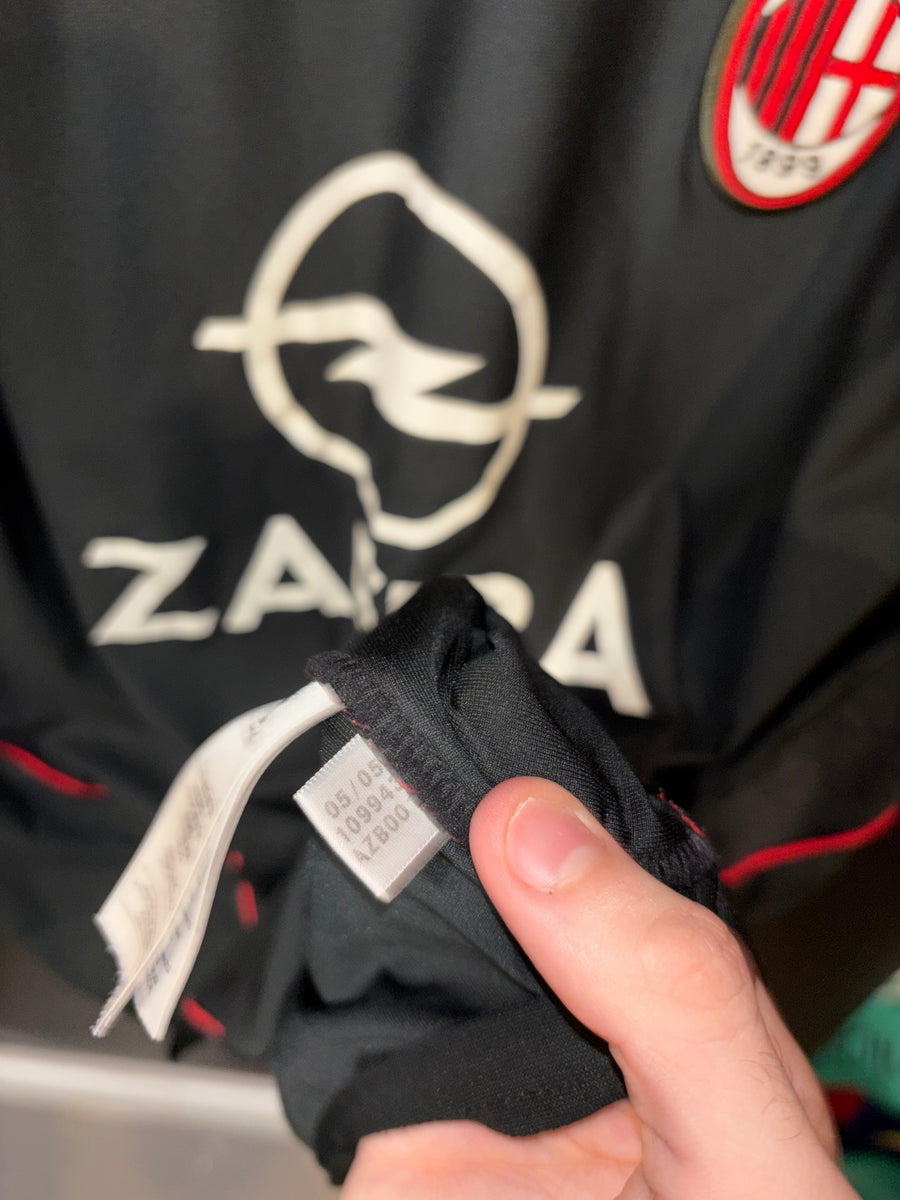 AC MILAN KAKA 2005-2006 ORIGINAL JERSEY Size XL