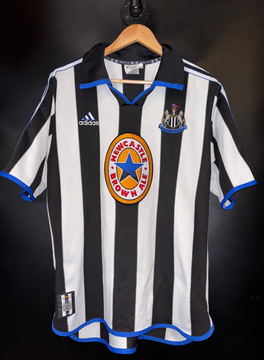 NEWCASTLE UNITED SHEARER 1999-2000 ORIGINAL JERSEY Size M