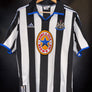 NEWCASTLE UNITED SHEARER 1999-2000 ORIGINAL JERSEY Size M