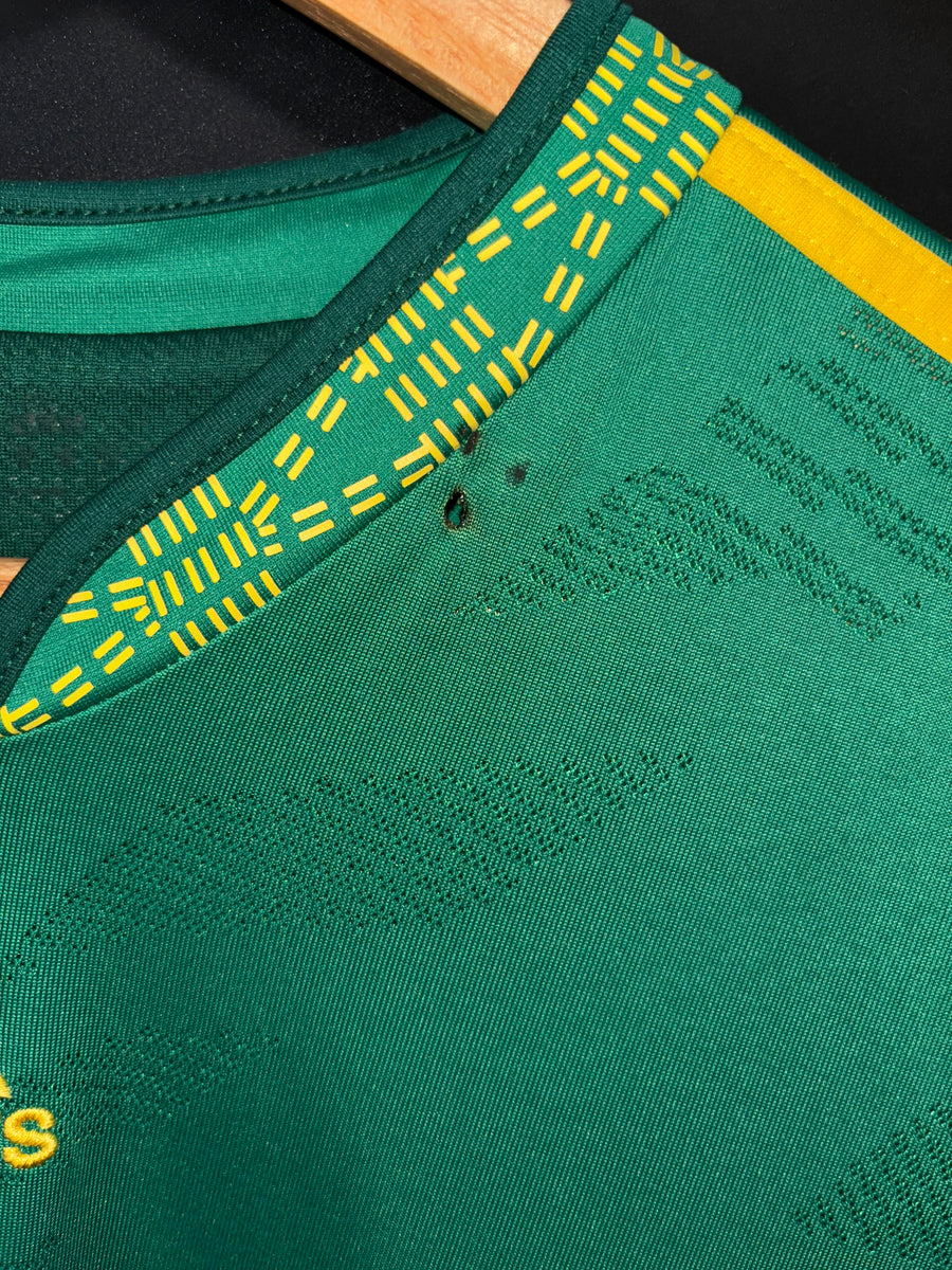SOUTH AFRICA 2010-2011 ORIGINAL JERSEY Size M
