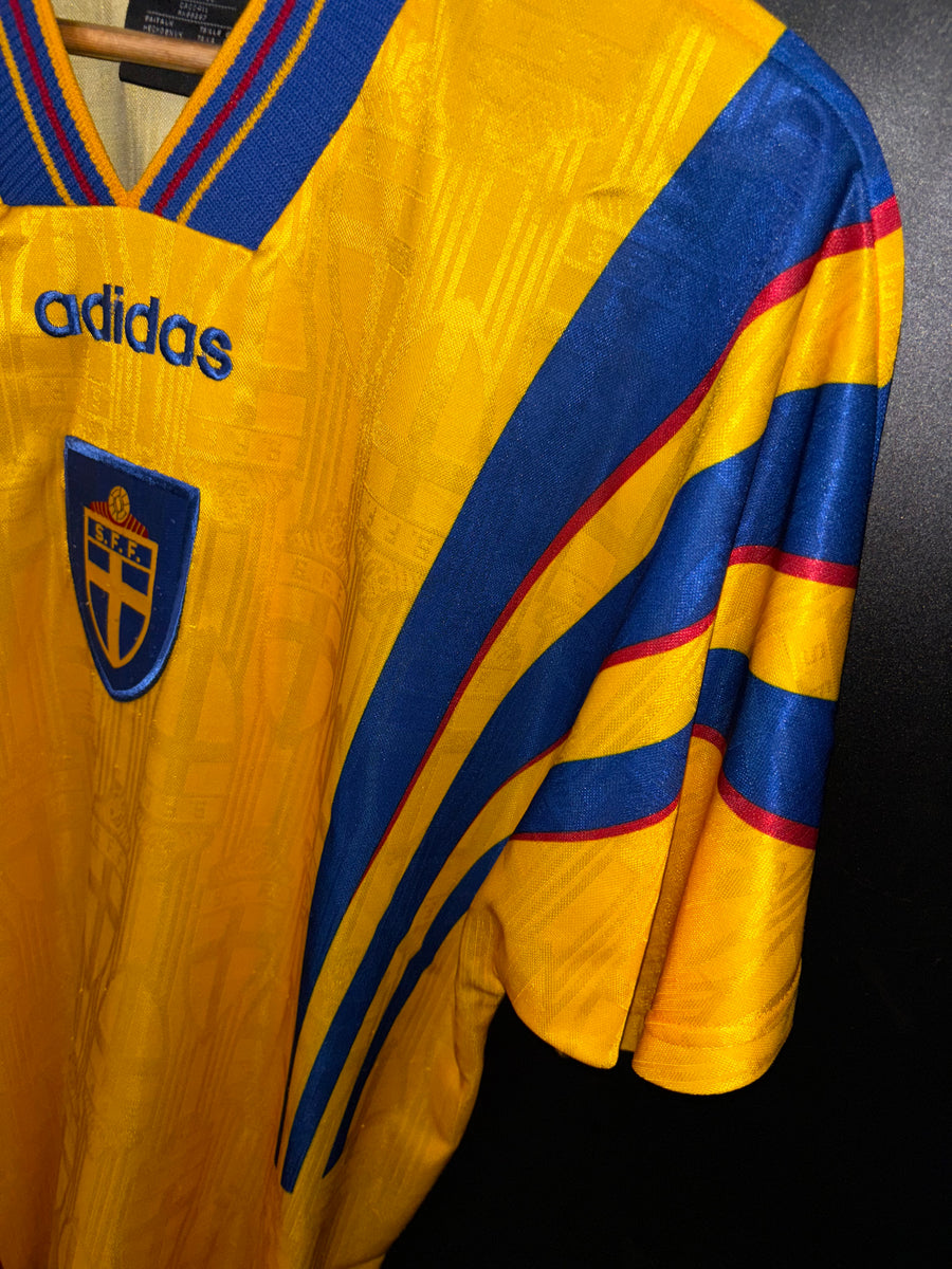 SWEDEN 1996-1997 ORIGINAL JERSEY SIZE L