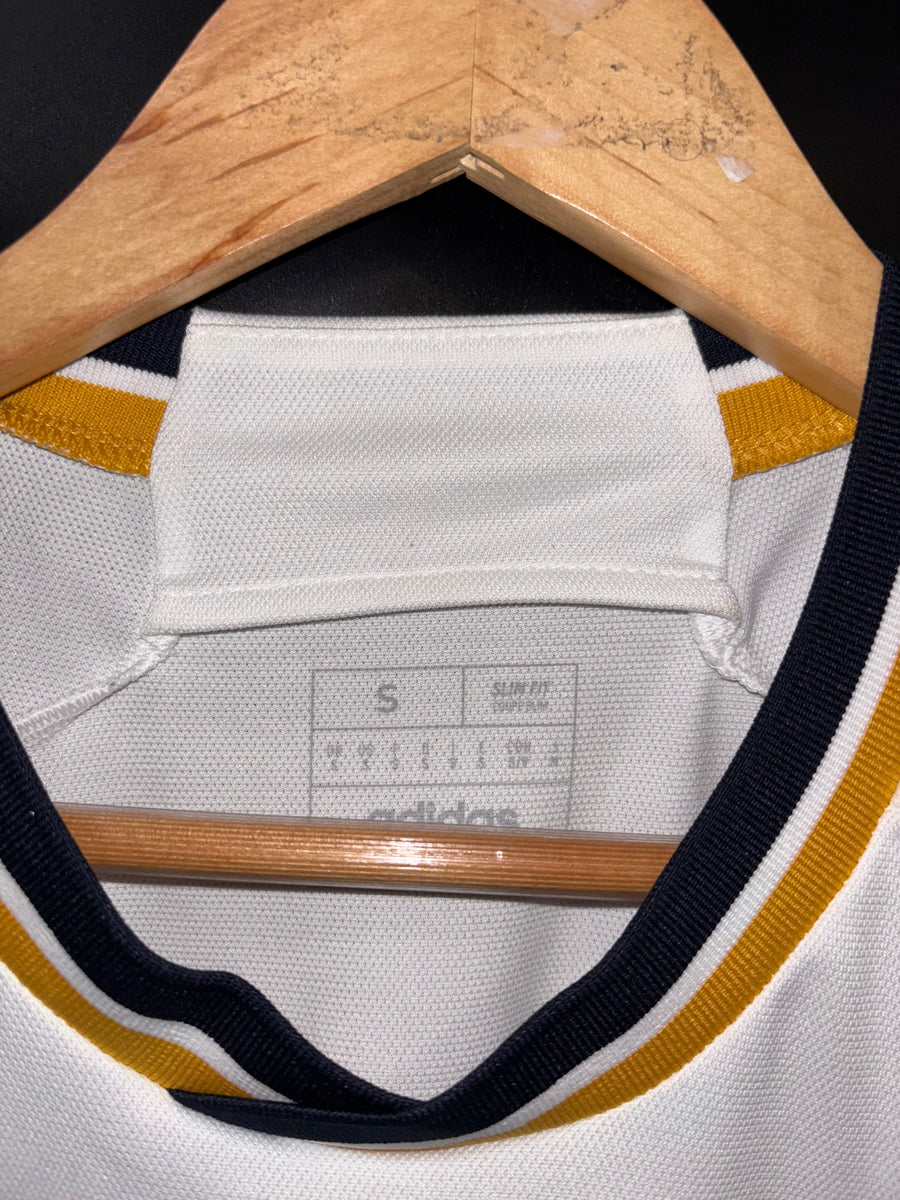 REAL MADRID VALVERDE 2023-2024 ORIGINAL JERSEY Size S