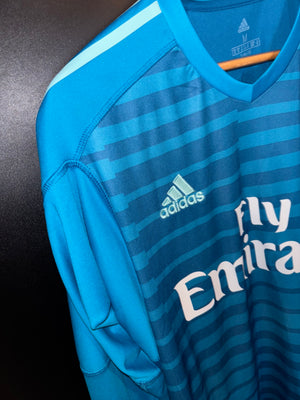 REAL MADRID COURTOIS 2018-2019 ORIGINAL GOALKEEPER JERSEY Size M
