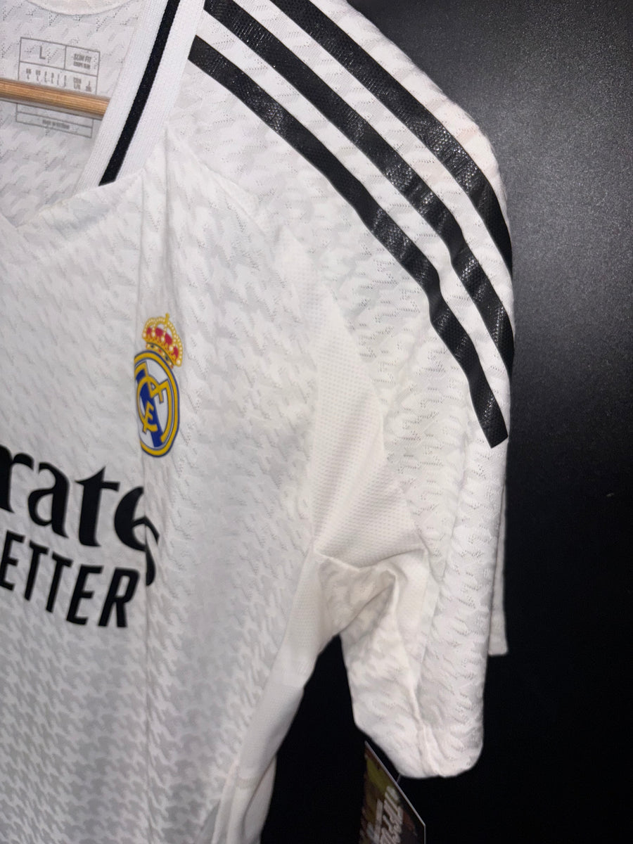 REAL MADRID MBAPPE 2024-2025 ORIGINAL JERSEY Size L