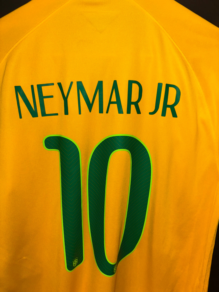 BRAZIL NEYMAR JR 2014-2015 ORIGINAL JERSEY SIZE L