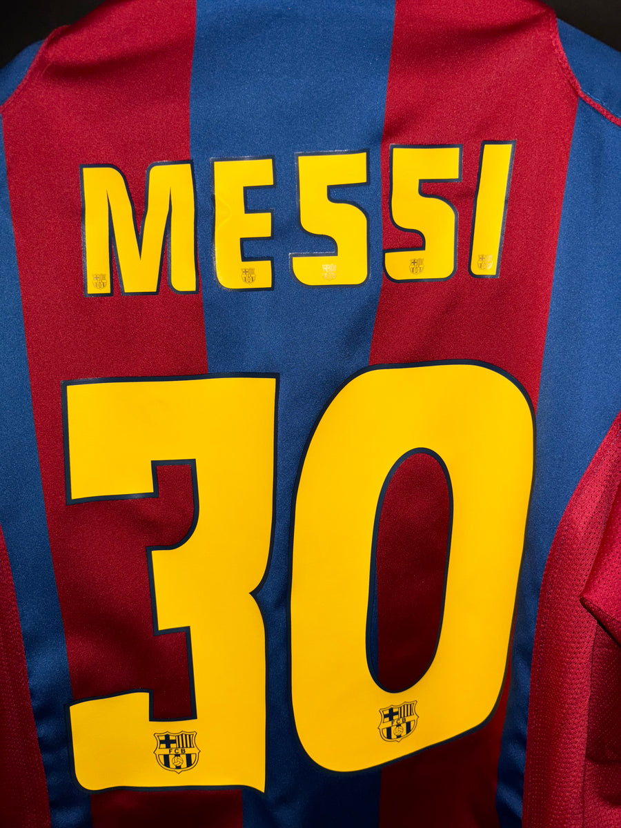BARCELONA MESSI 2004-2005 ORIGINAL JERSEY Size M
