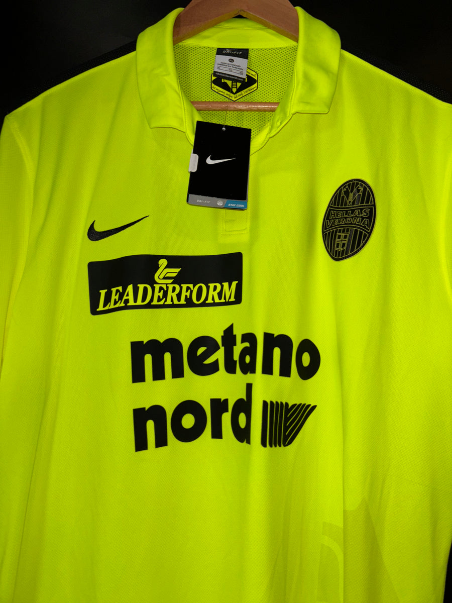 HELLAS VERONA TONI 2015-2016 ORIGINAL JERSEY Size XL