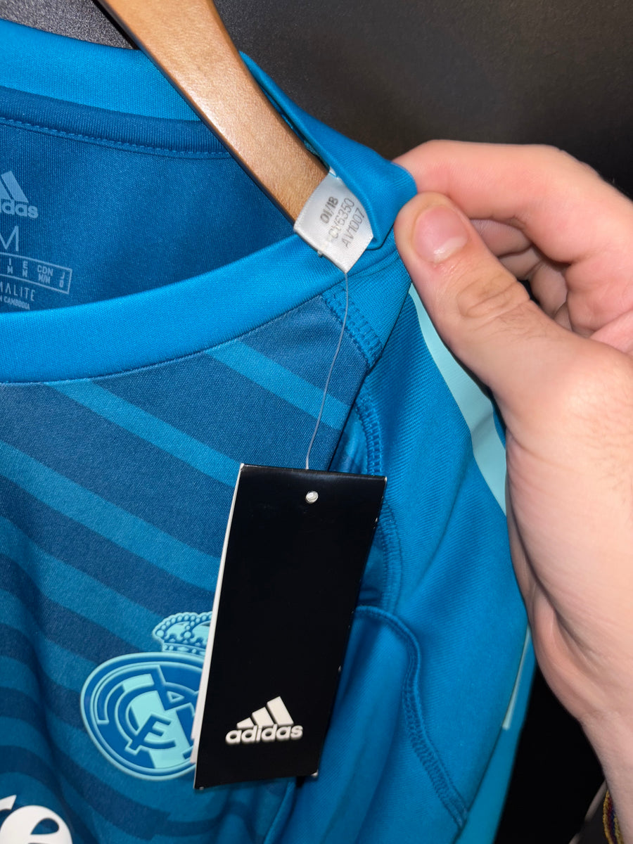 REAL MADRID COURTOIS 2018-2019 ORIGINAL GOALKEEPER JERSEY Size M