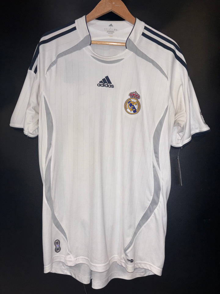 REAL MADRID RE-ISSUE 2006-2007 ORIGINAL JERSEY Size L