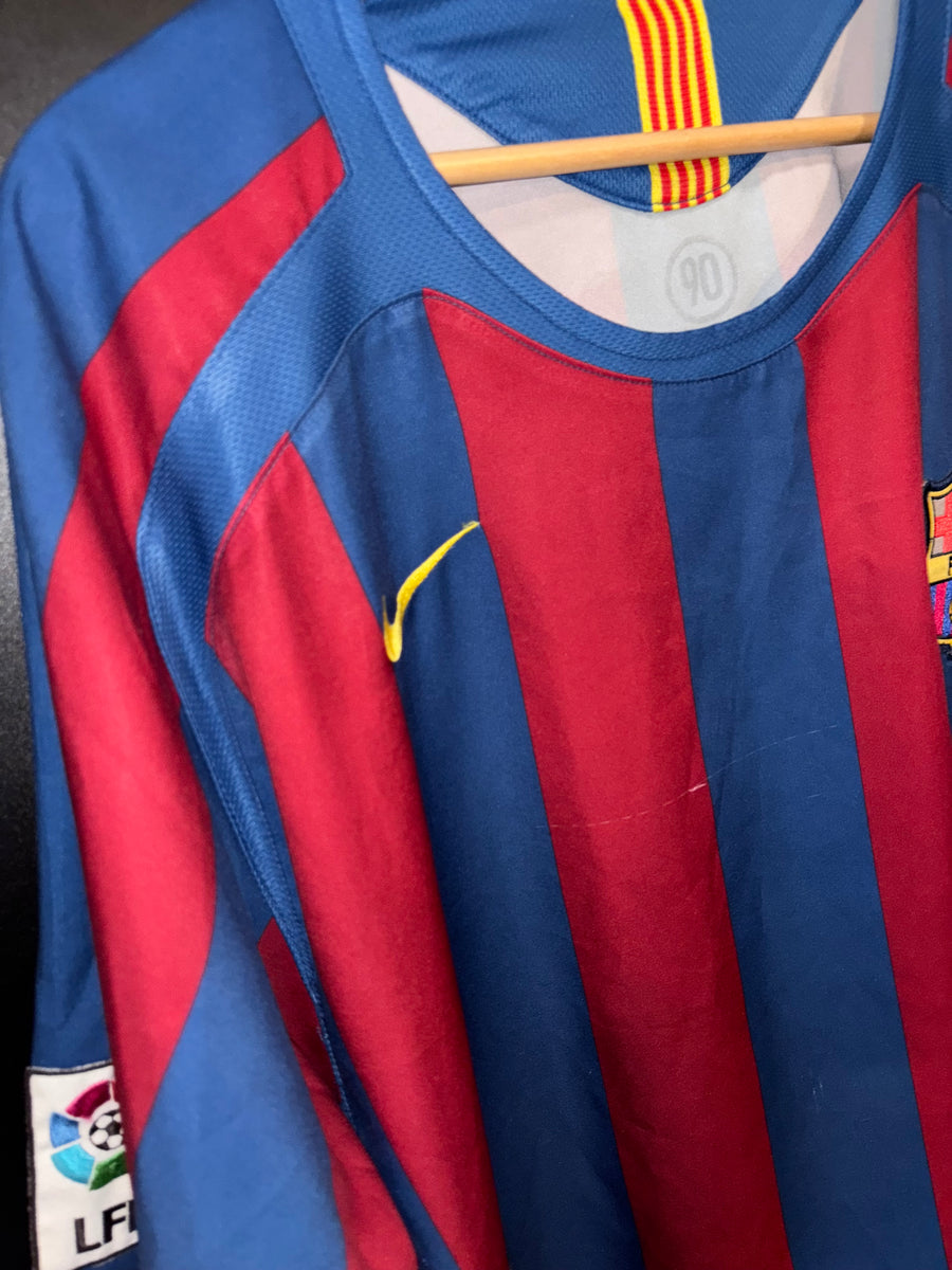 BARCELONA RONALDINHO 2005-2006 ORIGINAL JERSEY Size XL