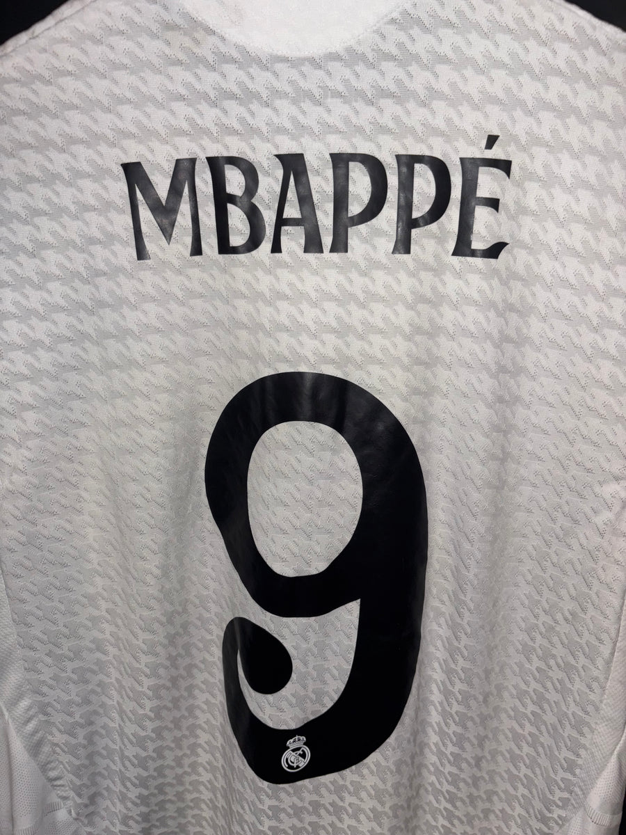 REAL MADRID MBAPPE 2024-2025 ORIGINAL JERSEY Size L