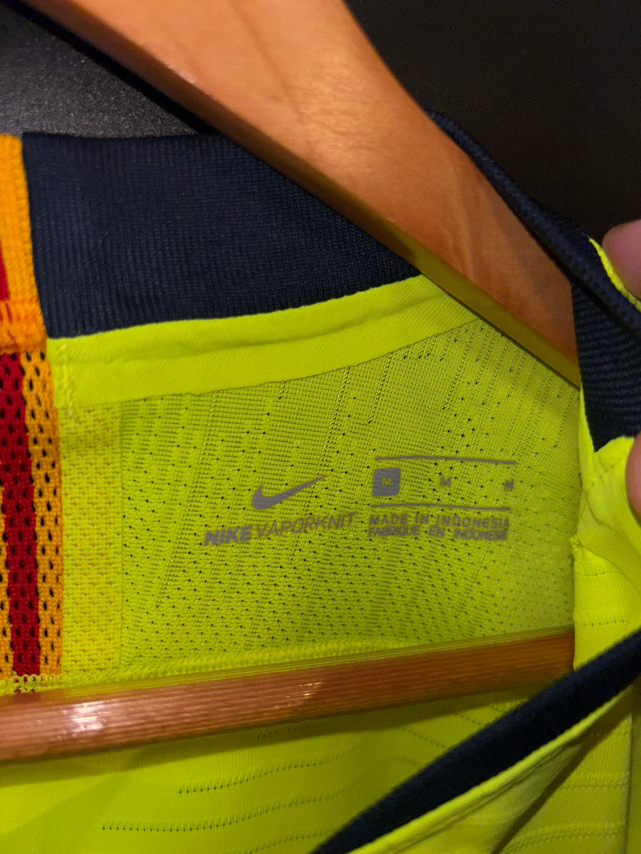 BARCELONA MESSI 2018-2019 ORIGINAL PLAYER JERSEY Size M