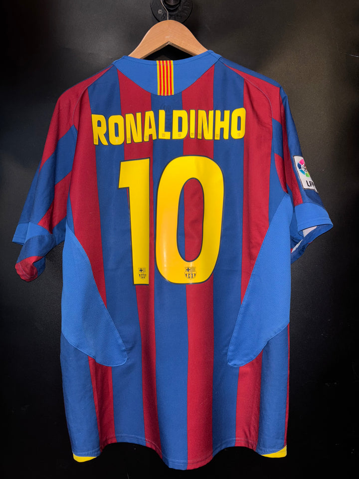 BARCELONA RONALDINHO 2005-2006 ORIGINAL JERSEY Size M