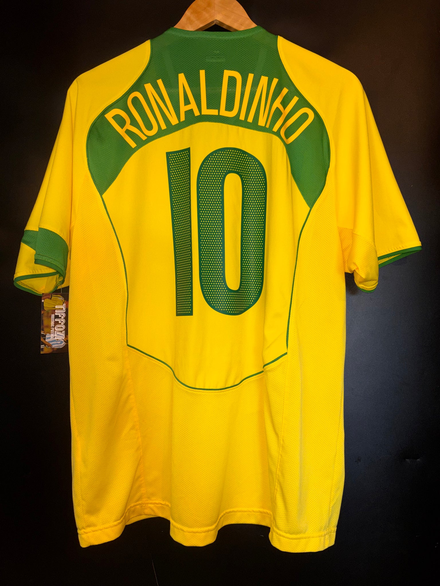 BRAZIL RONALDINHO 2004-2005 ORIGINAL JERSEY SIZE M – TIFFOZI FUTBOL
