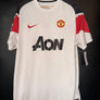 MANCHESTER UNITED CHICHARITO 2010-2011 ORIGINAL JERSEY Size L