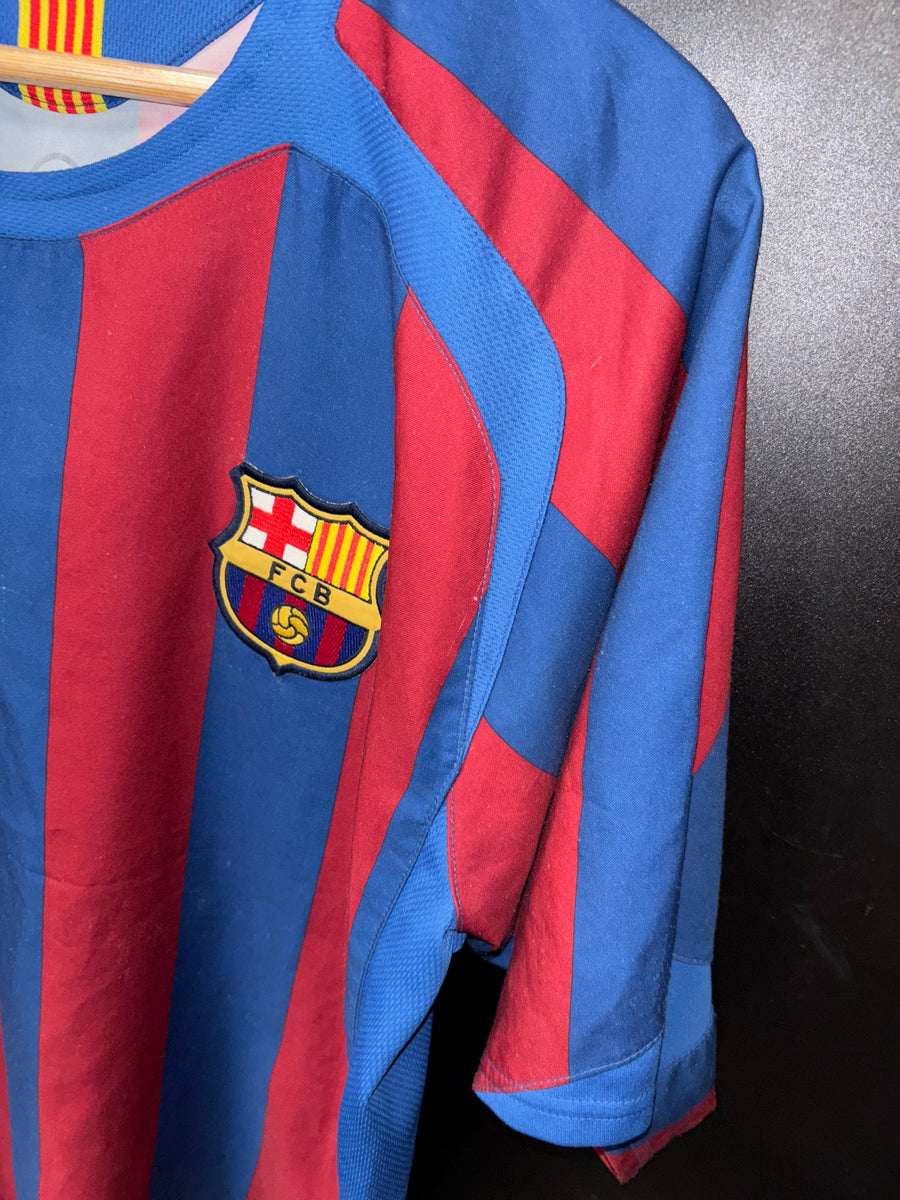 BARCELONA RONALDINHO 2005-2006 ORIGINAL JERSEY Size M