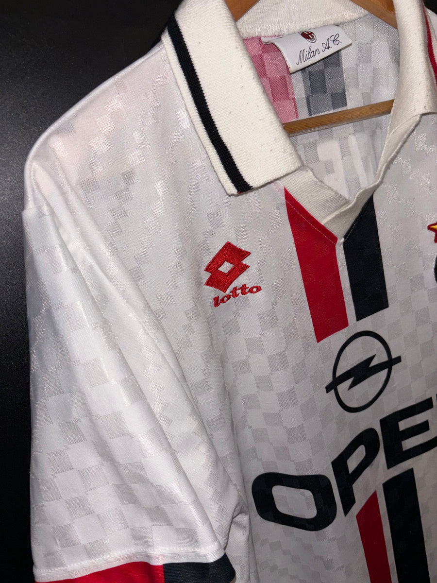 AC MILAN WEAH 1995-1996 ORIGINAL JERSEY Size L