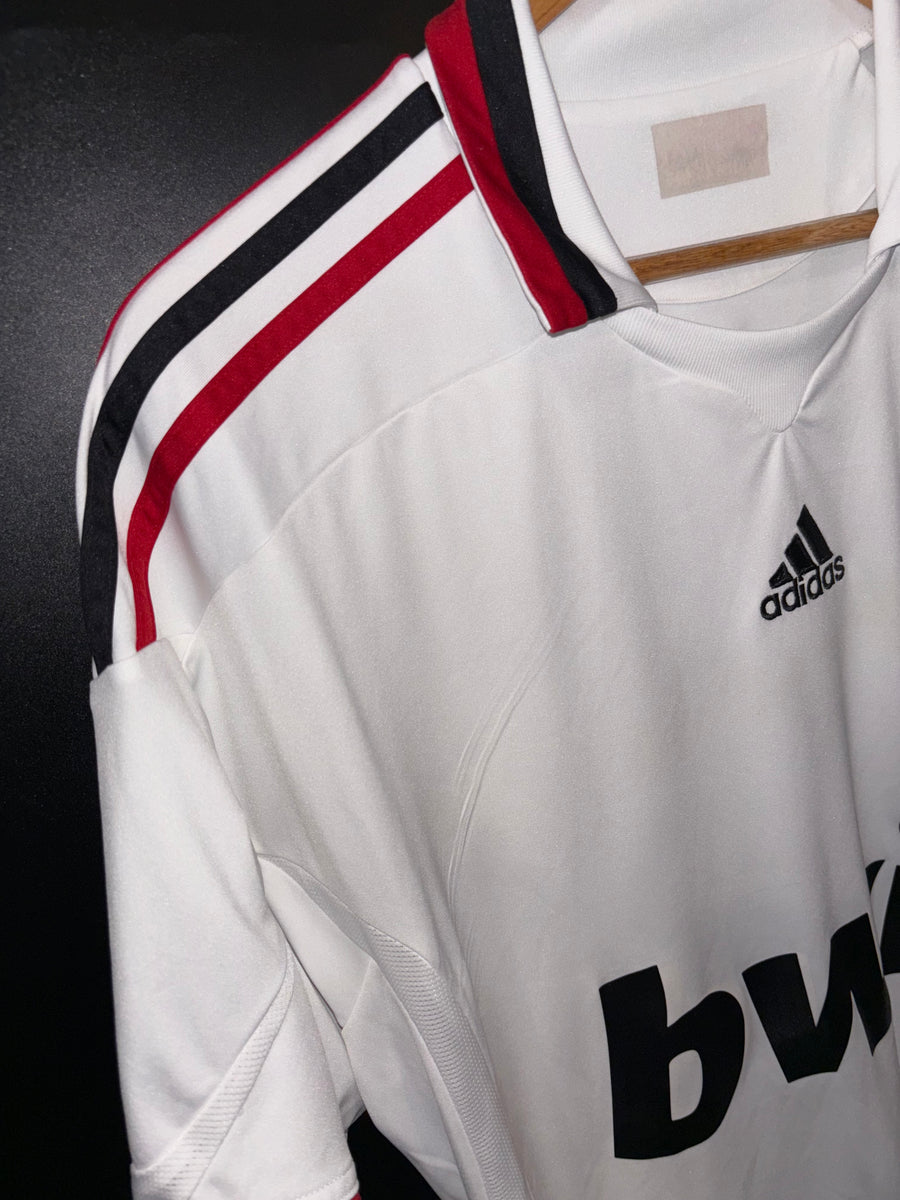 AC MILAN RONALDINHO 2009-2010 ORIGINAL JERSEY Size M