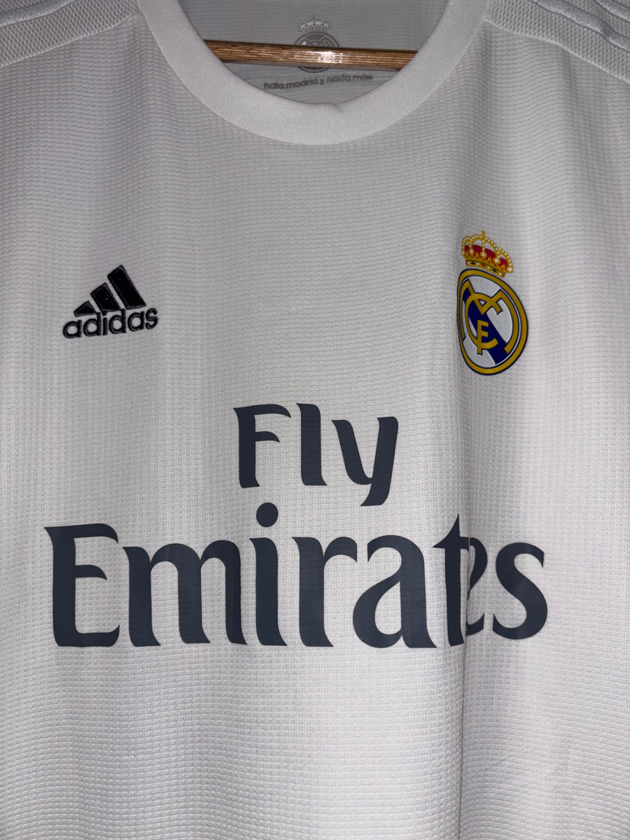 REAL MADRID RONALDO 2015-2016 ORIGINAL JERSEY SIZE XL