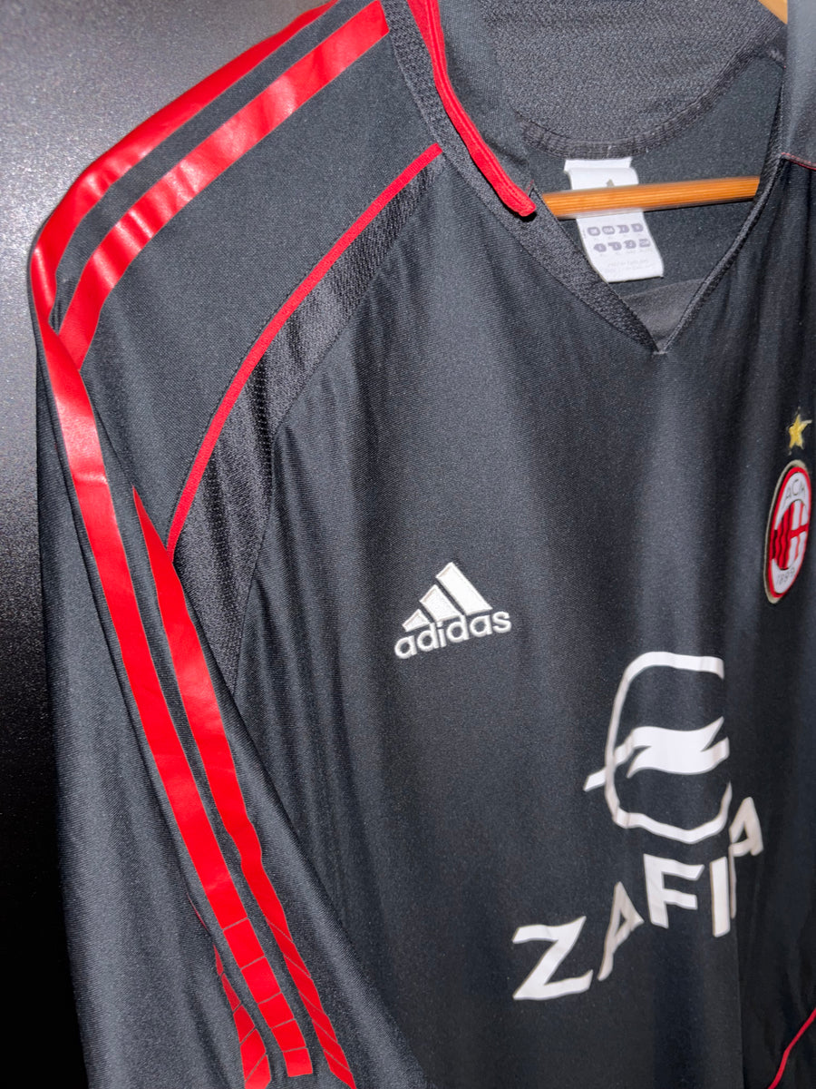 AC MILAN KAKA 2005-2006 ORIGINAL JERSEY Size XL