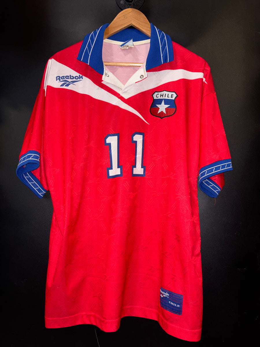 CHILE SALAS 1998-1999 ORIGINAL  JERSEY SIZE L