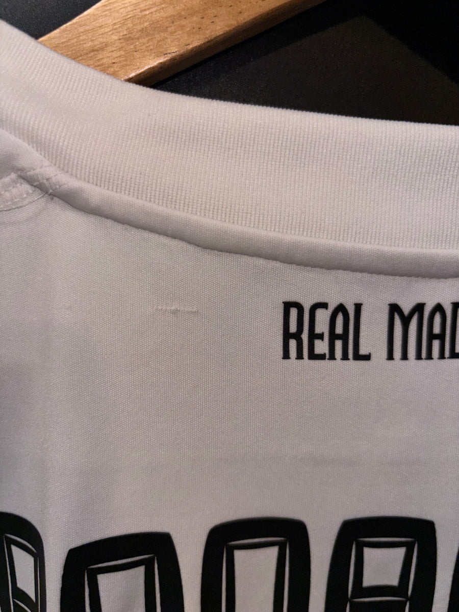 REAL MADRID RONALDO 2010-2011 ORIGINAL JERSEY Size L