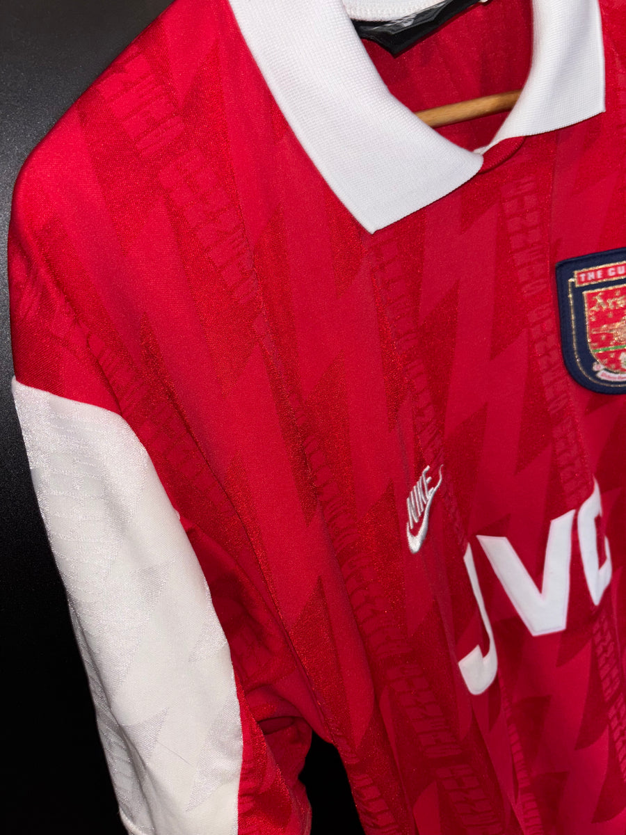 ARSENAL BERGKAMP 1995-1996 ORIGINAL JERSEY Size XL