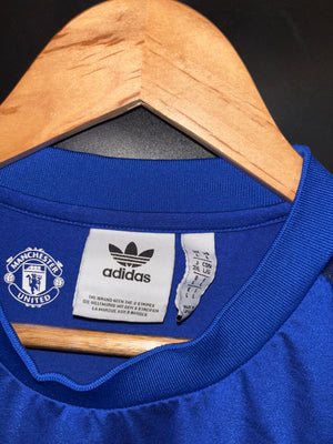 MANCHESTER UNITED GEORGE BEST RE-ISSUE ORIGINAL JERSEY Size L