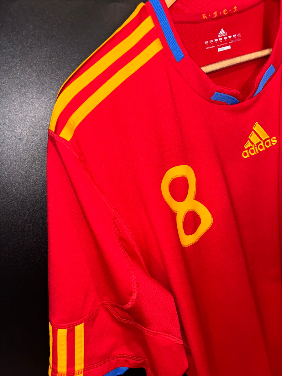 SPAIN XAVI 2010-2011 ORIGINAL JERSEY Size XL