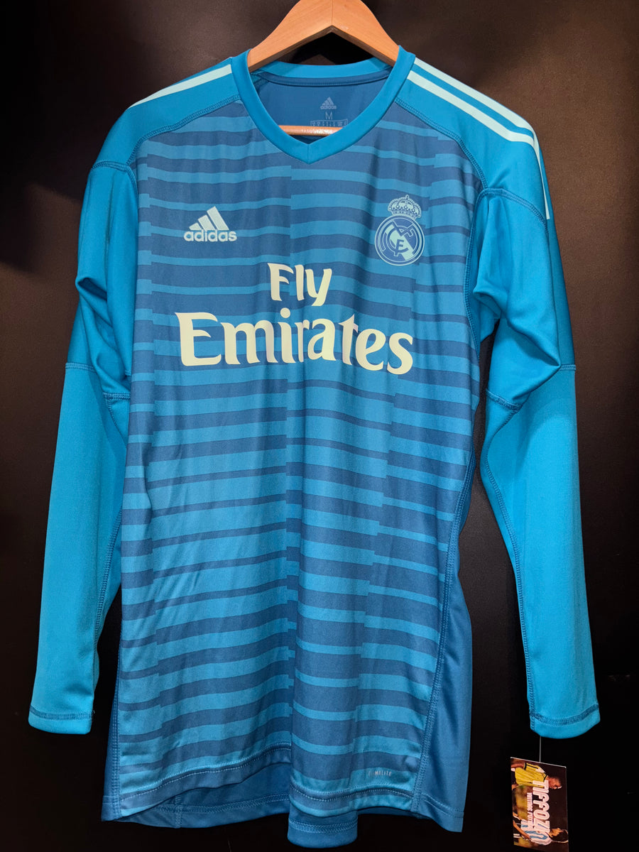 REAL MADRID COURTOIS 2018-2019 ORIGINAL GOALKEEPER JERSEY Size M