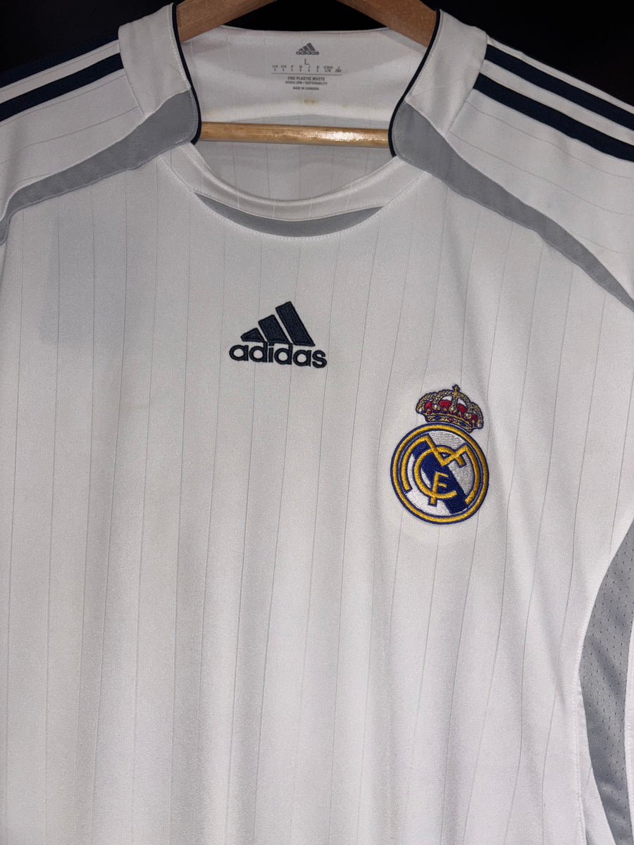 REAL MADRID RE-ISSUE 2006-2007 ORIGINAL JERSEY Size L