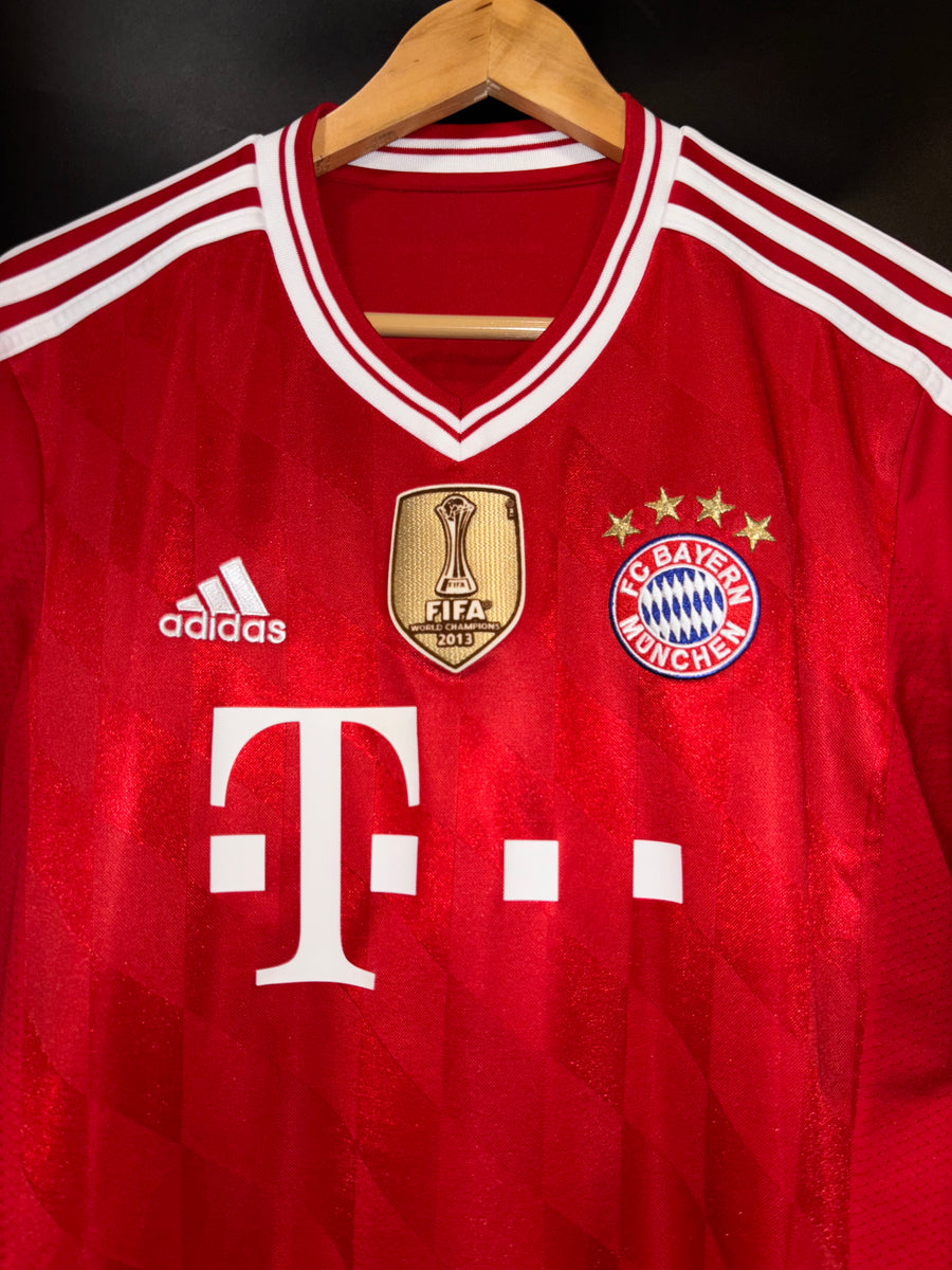 BAYERN MUNICH ROBBEN 2013-2014 ORIGINAL JERSEY Size M