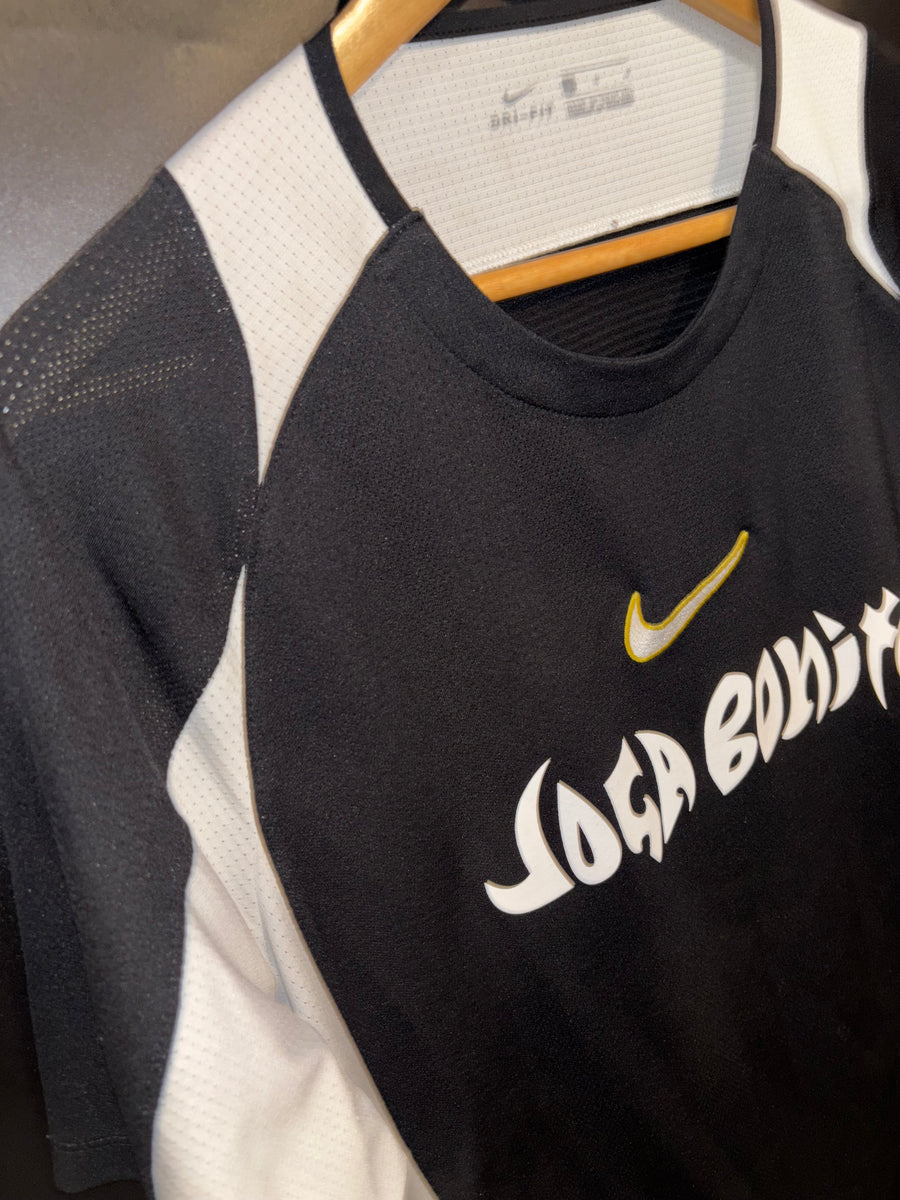 NIKE JOGO BONITO 2005-2006 ORIGINAL JERSEY SIZE L