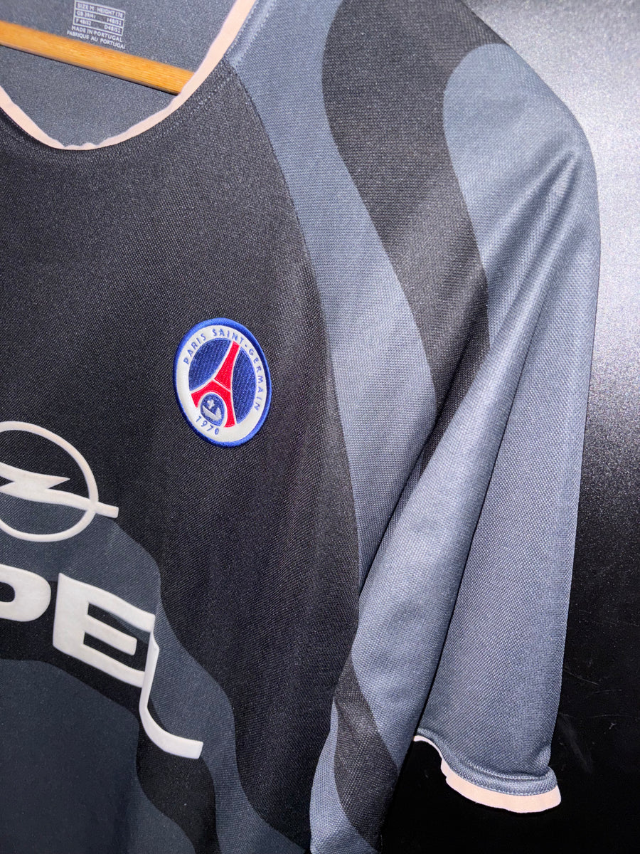 PSG PARIS SAINT GERMAIN RONALDINHO 2001-2002 ORIGINAL JERSEY SIZE M