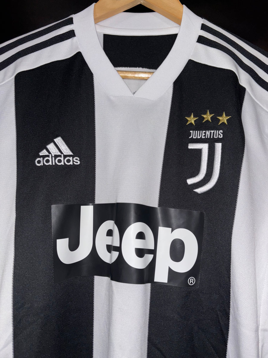 JUVENTUS RONALDO 2018-2019 ORIGINAL JERSEY Size M