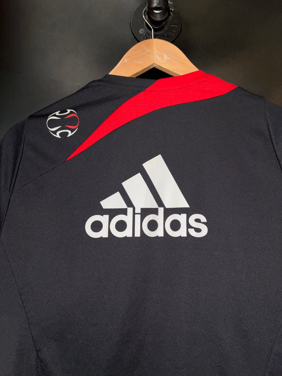 LIVERPOOL TRAINING 2006-2007 ORIGINAL JERSEY Size M