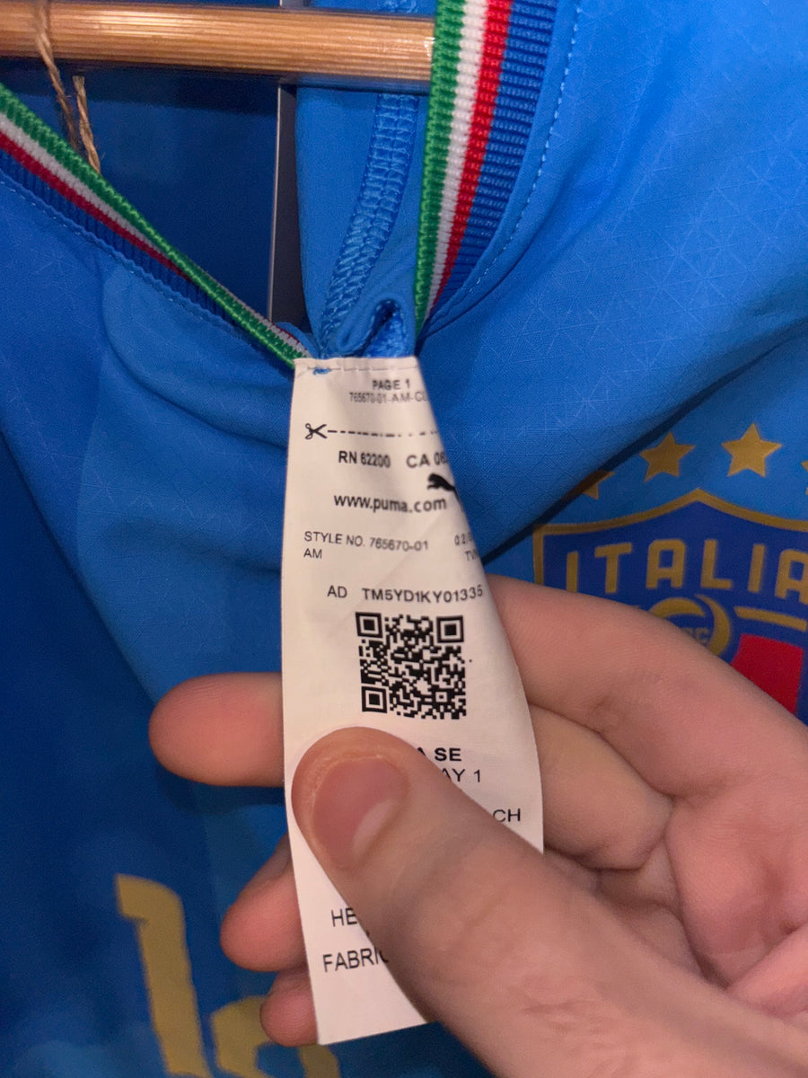ITALY CHIESA 2022-2023 ORIGINAL PLAYER JERSEY Size M